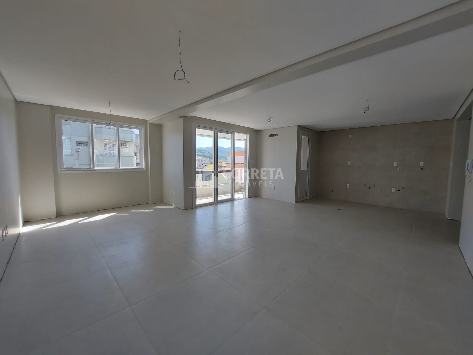 Apartamento à venda com 3 quartos, 121m² - Foto 6