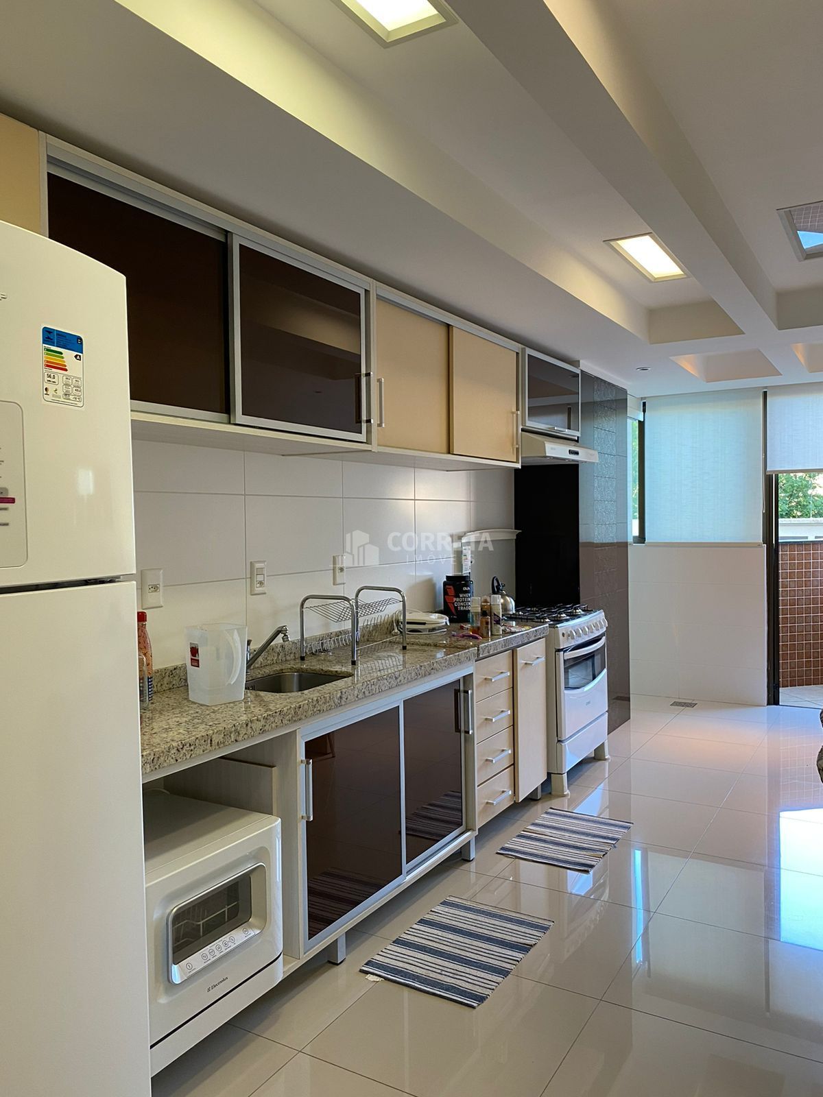 Apartamento à venda com 3 quartos, 239m² - Foto 21