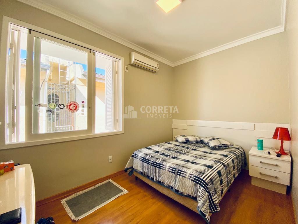 Casa à venda com 6 quartos, 345m² - Foto 17