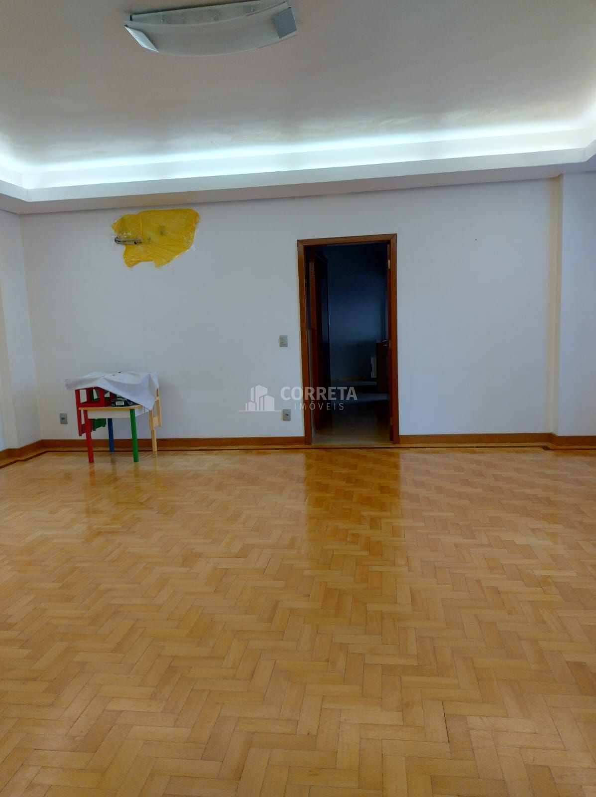 Apartamento à venda com 4 quartos, 235m² - Foto 16