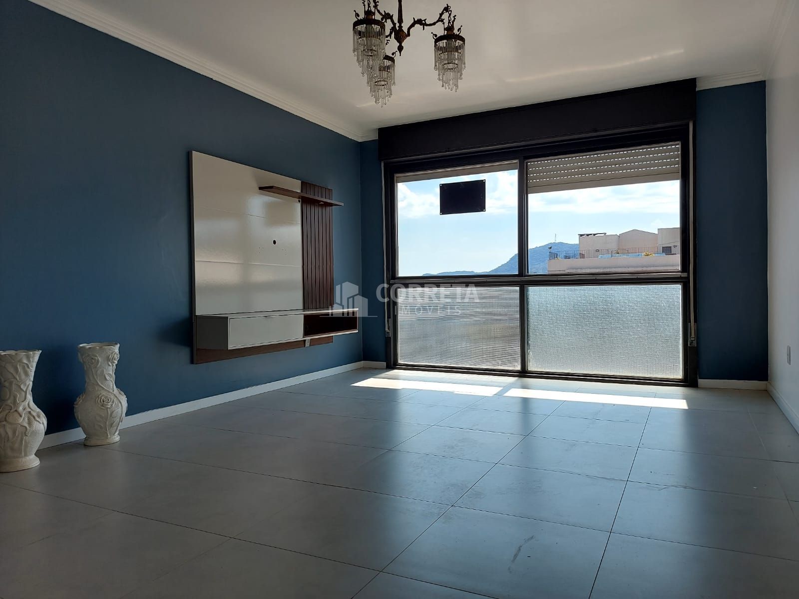 Lindo apartamento 3 dormitórios, suíte, com dependência, sala dois ambientes, ch