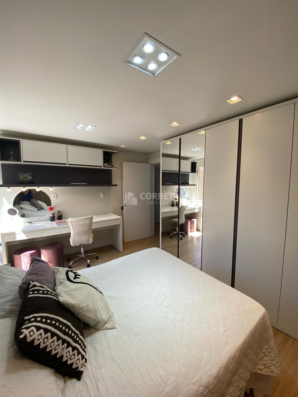 Apartamento à venda com 3 quartos, 150m² - Foto 10