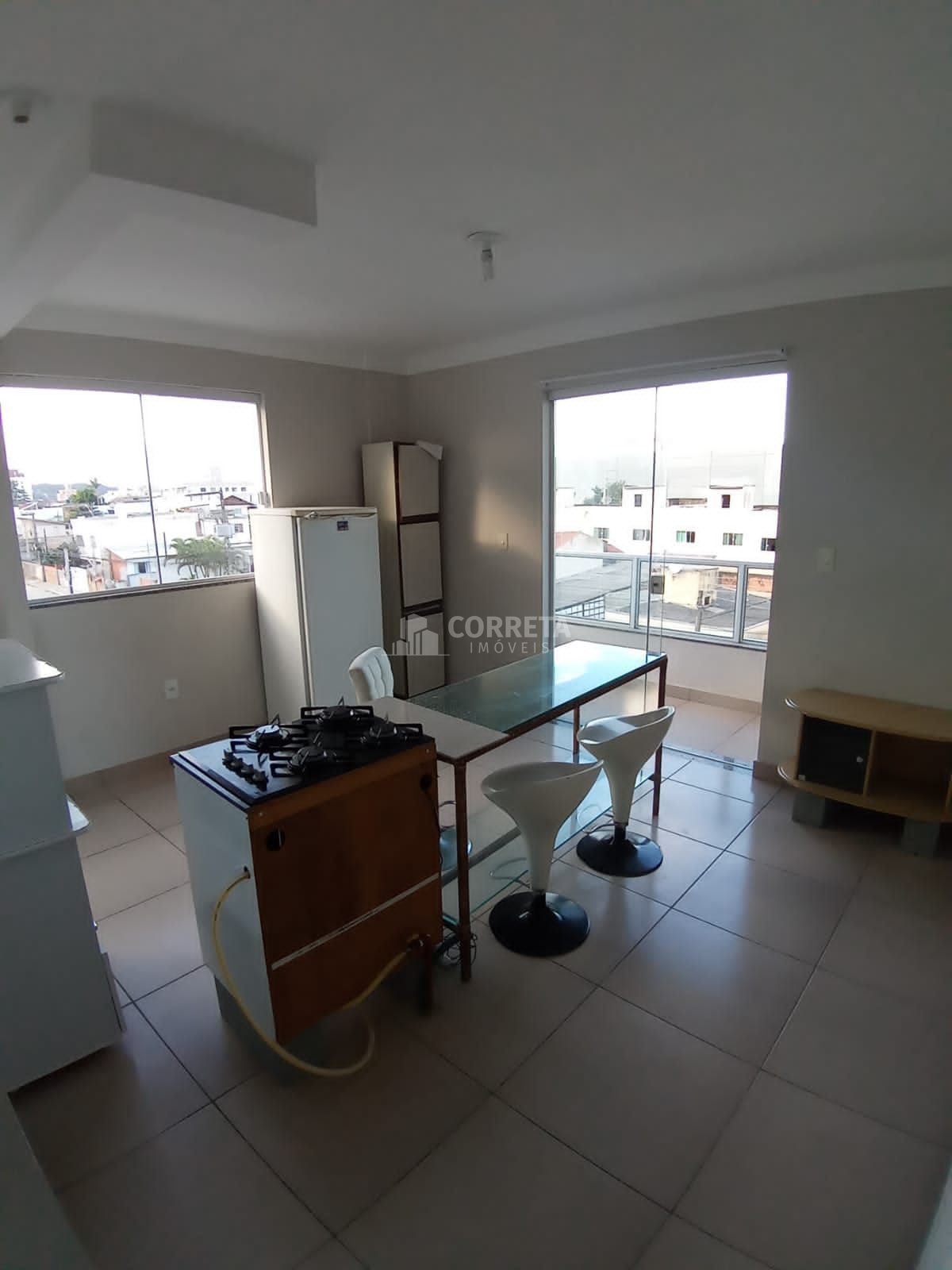 Apartamento à venda com 2 quartos, 60m² - Foto 5