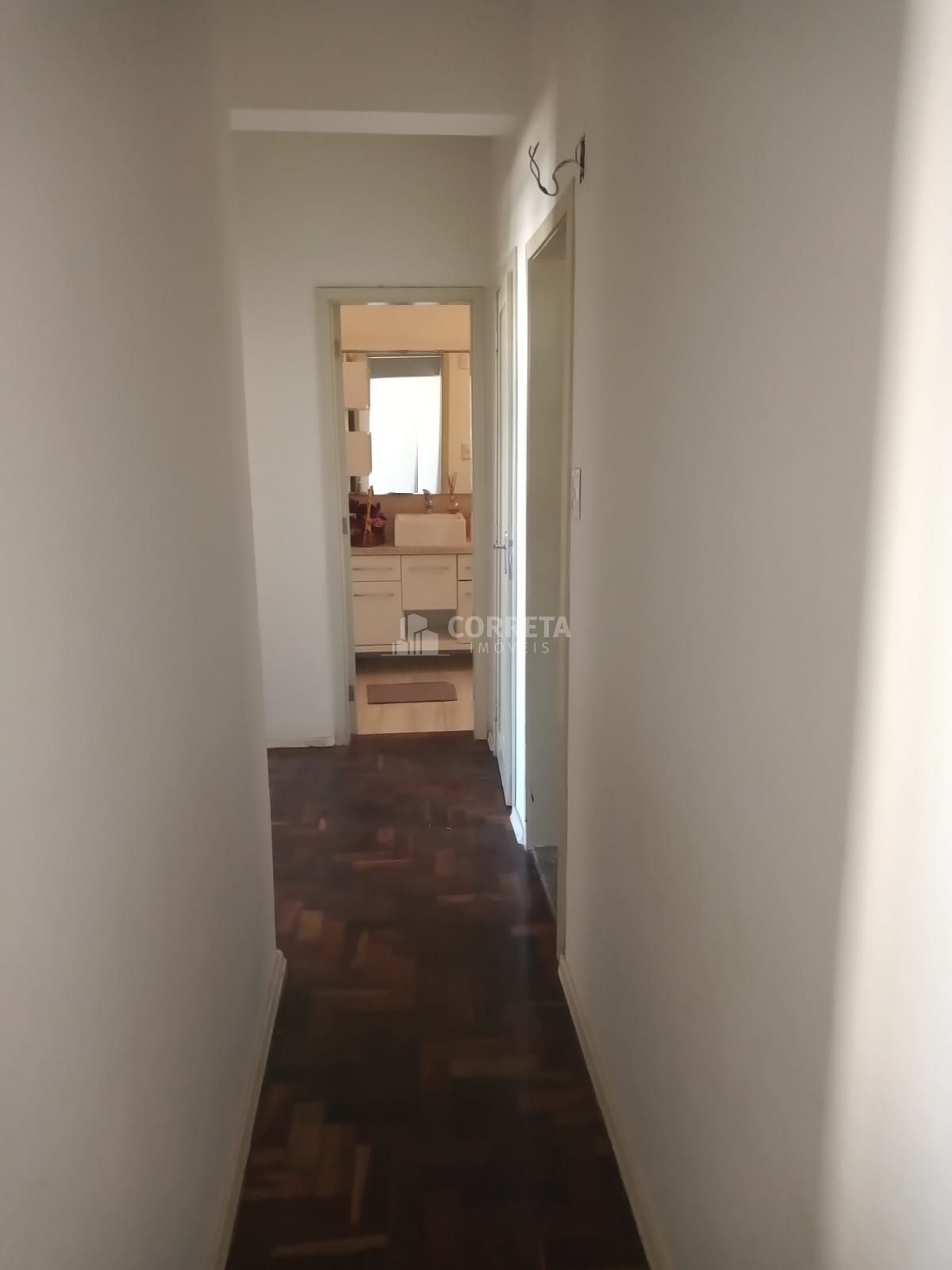 Apartamento à venda com 2 quartos, 67m² - Foto 11