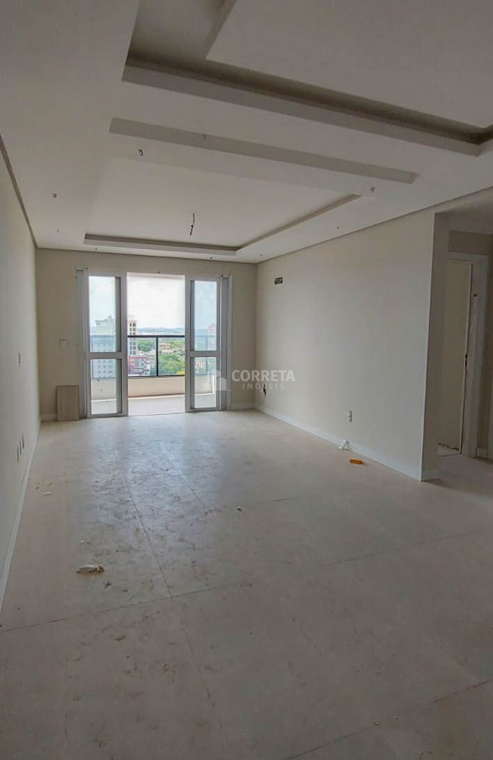 Apartamento à venda com 3 quartos, 153m² - Foto 4