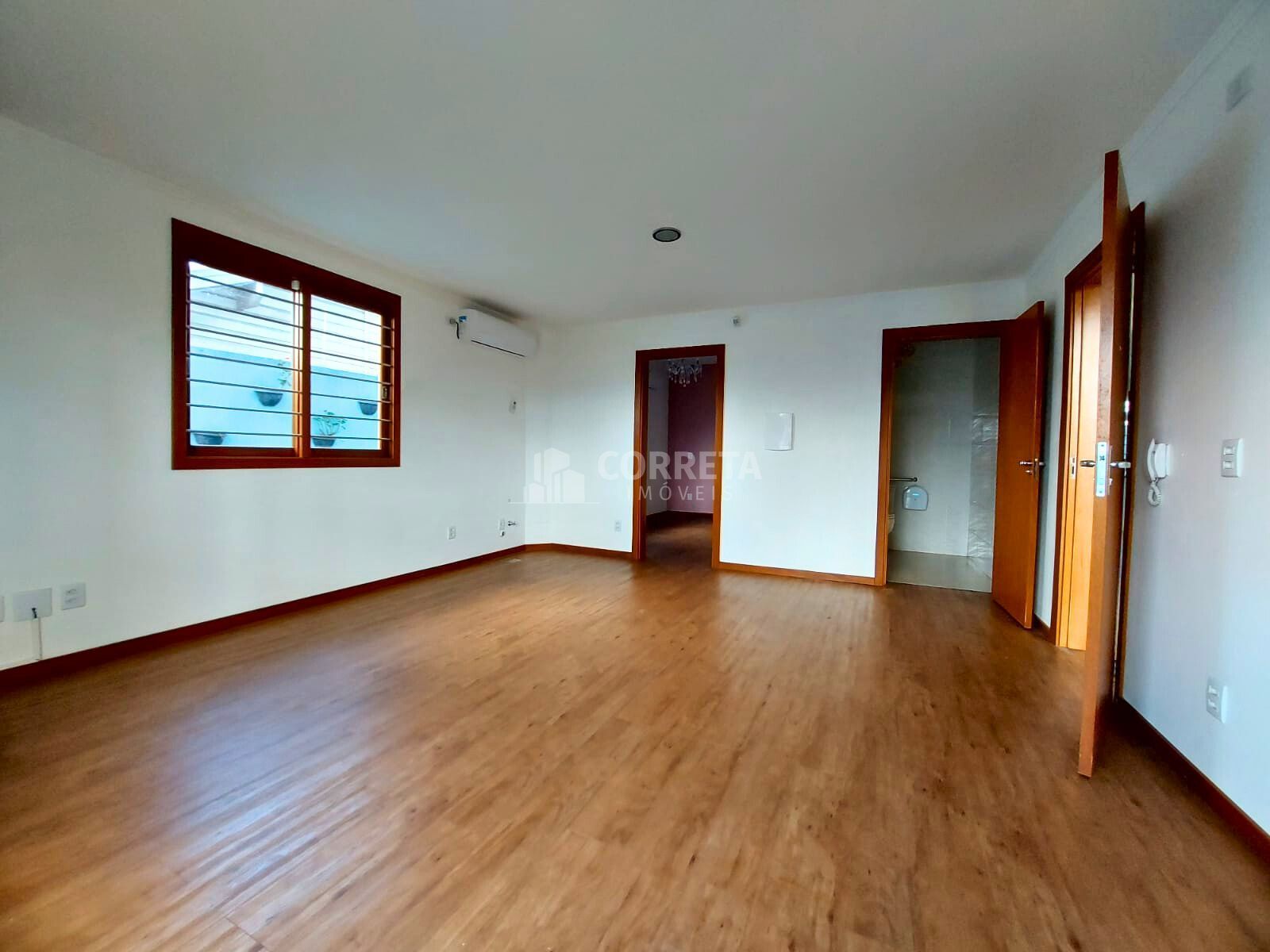 Casa à venda com 4 quartos, 256m² - Foto 17