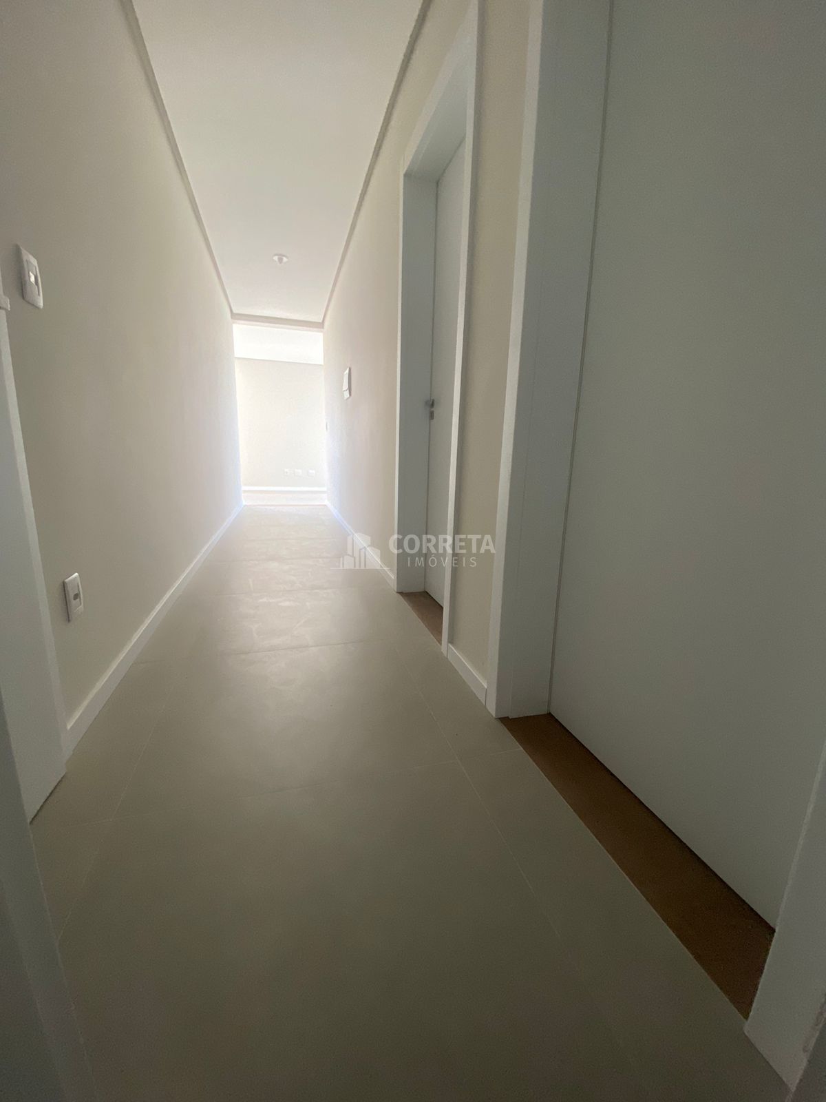 Apartamento à venda com 2 quartos, 74m² - Foto 8