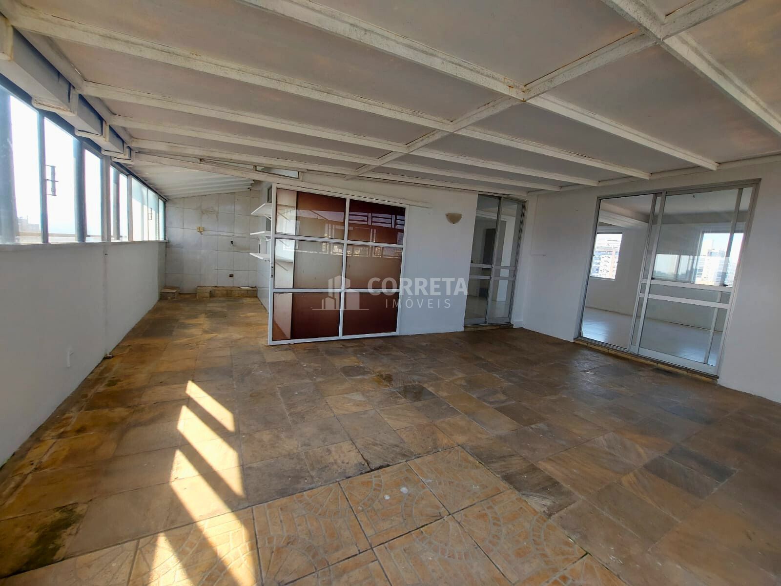 Cobertura à venda com 5 quartos, 212m² - Foto 16