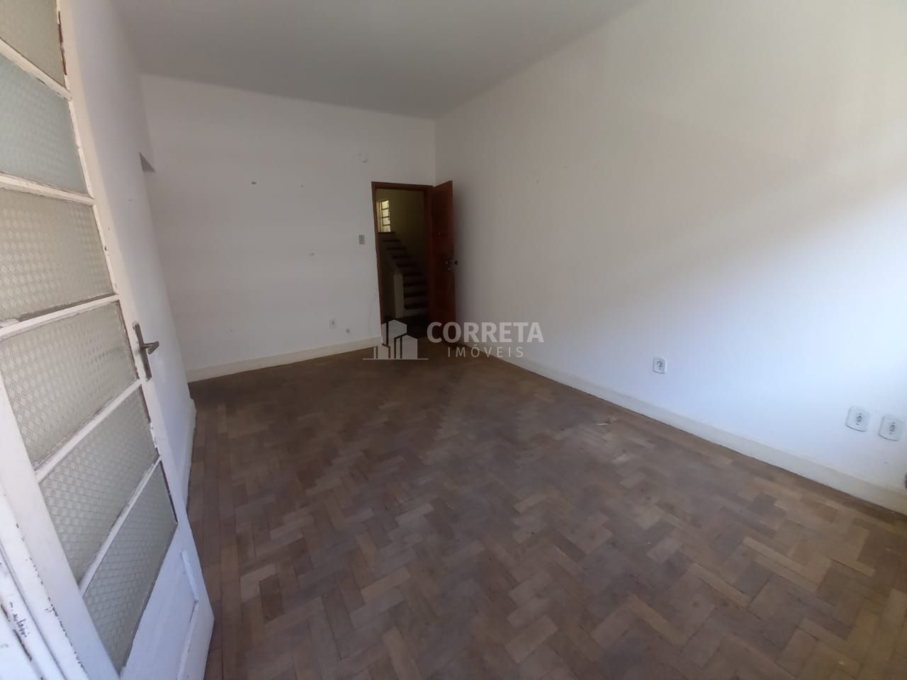 Apartamento à venda com 2 quartos, 86m² - Foto 3