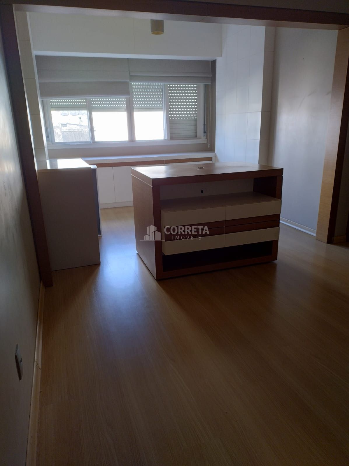 Apartamento à venda com 4 quartos, 235m² - Foto 13