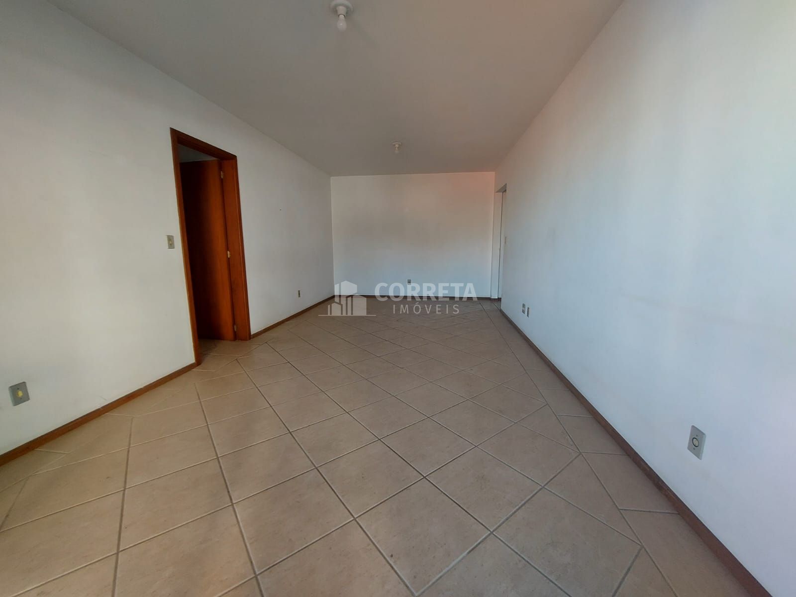 Apartamento à venda com 2 quartos, 80m² - Foto 8