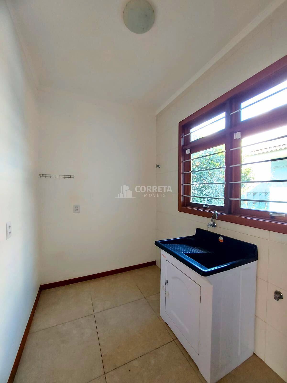 Casa à venda com 4 quartos, 256m² - Foto 10