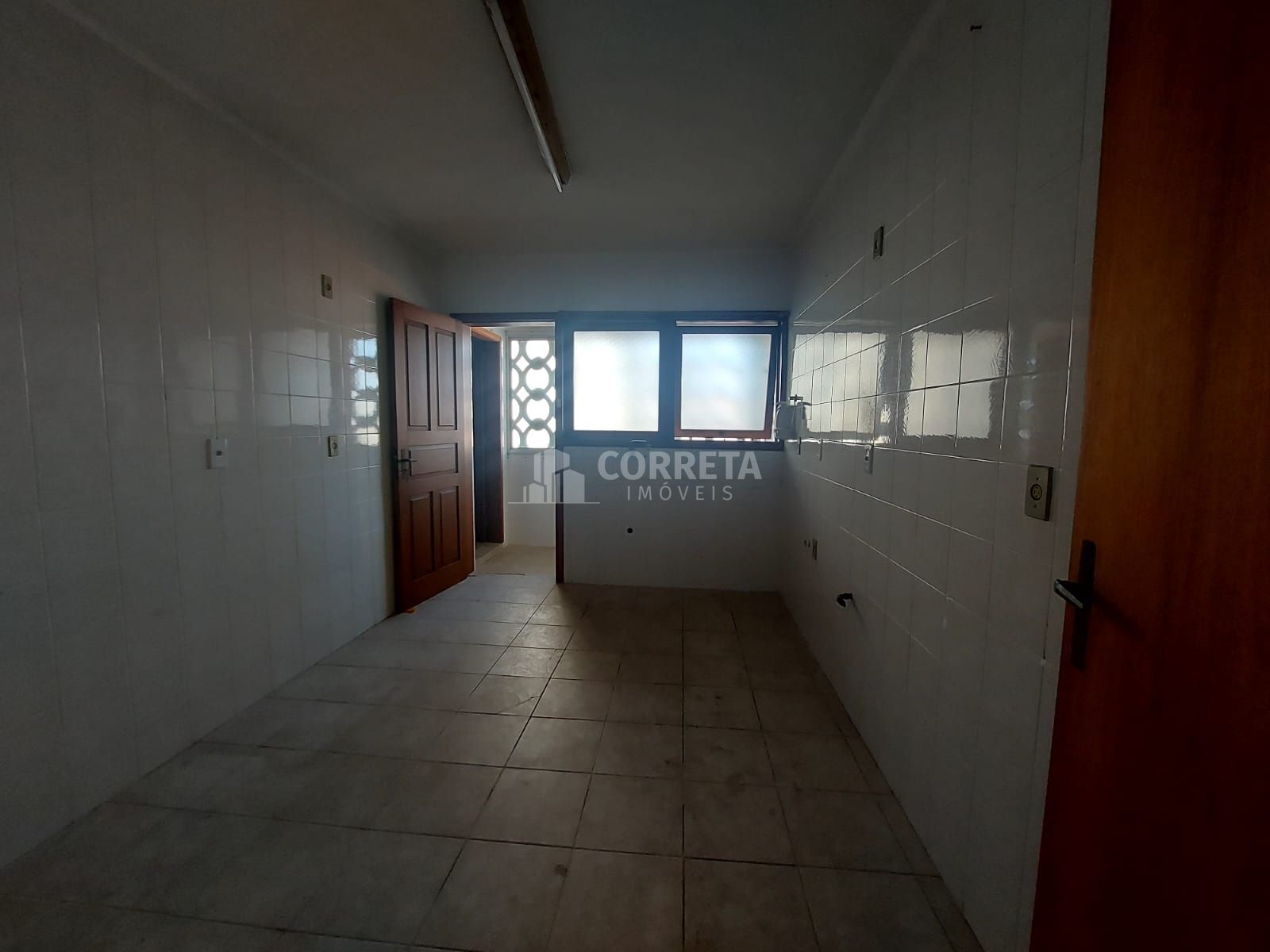 Apartamento à venda com 2 quartos, 80m² - Foto 13