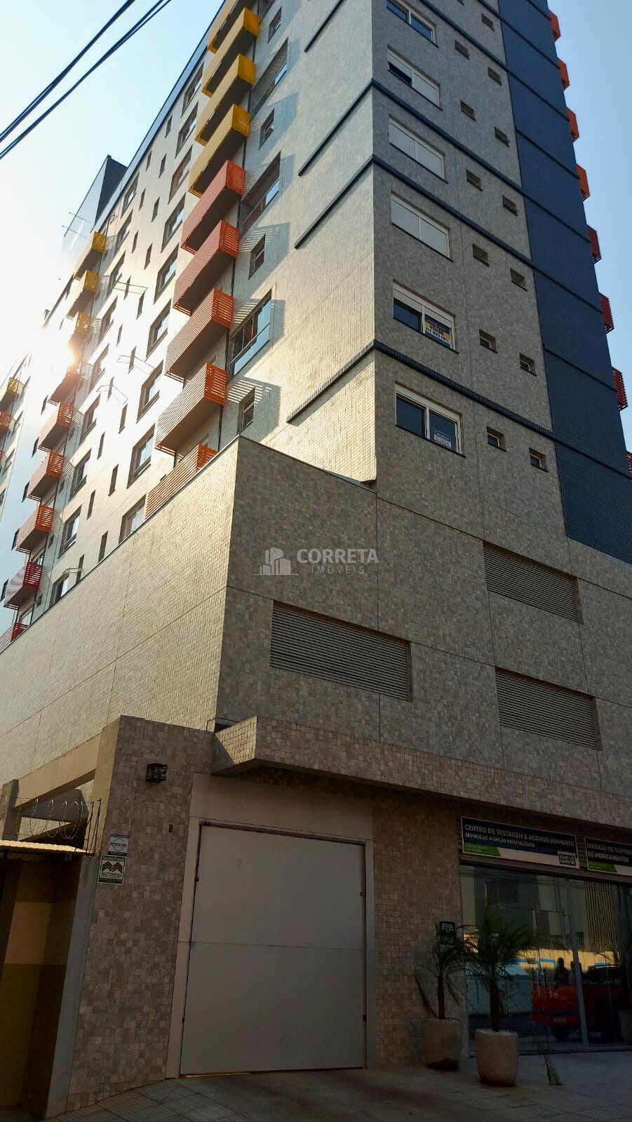 Apartamento à venda com 2 quartos, 68m² - Foto 1