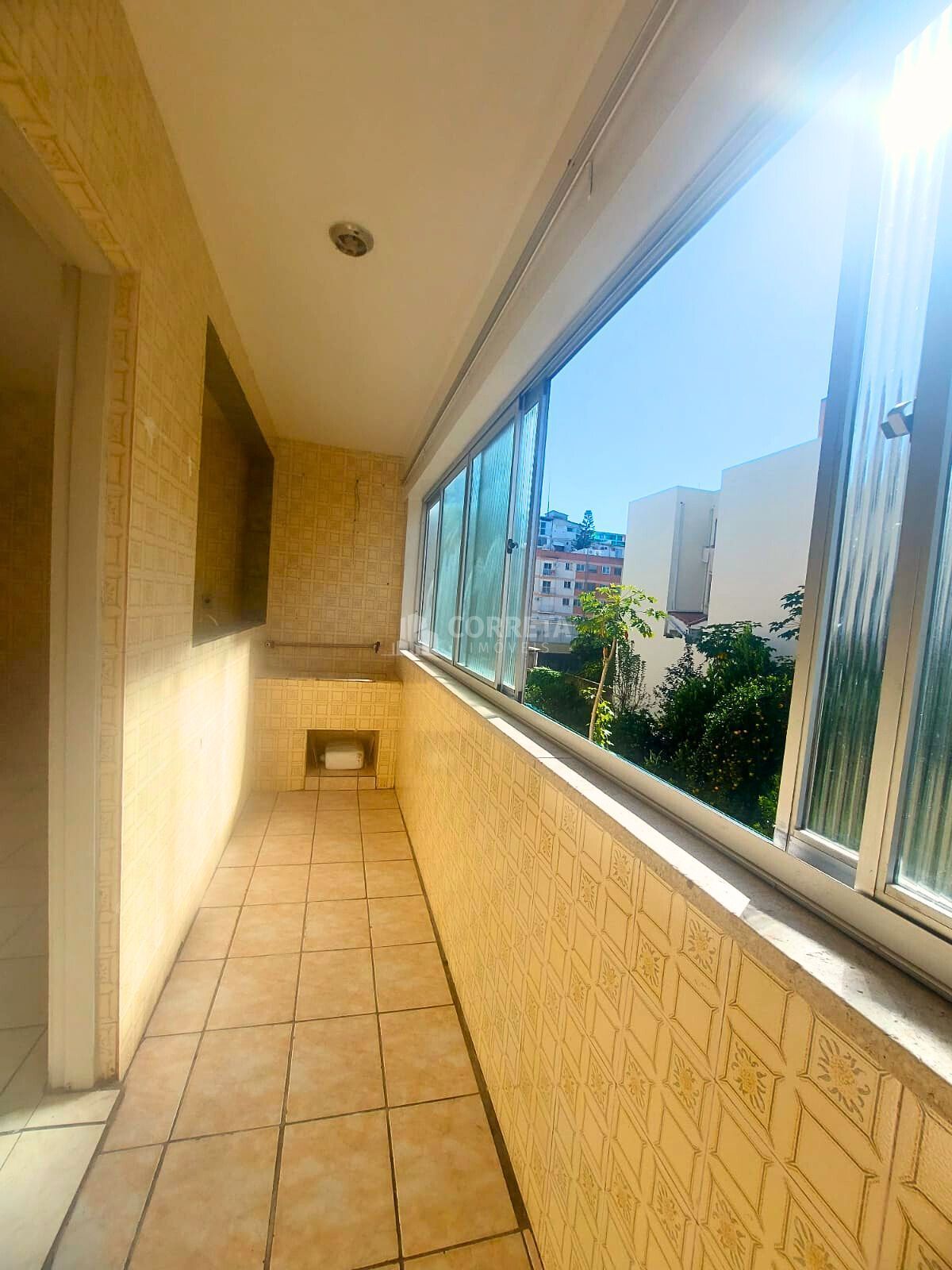 Apartamento para alugar com 3 quartos, 120m² - Foto 7