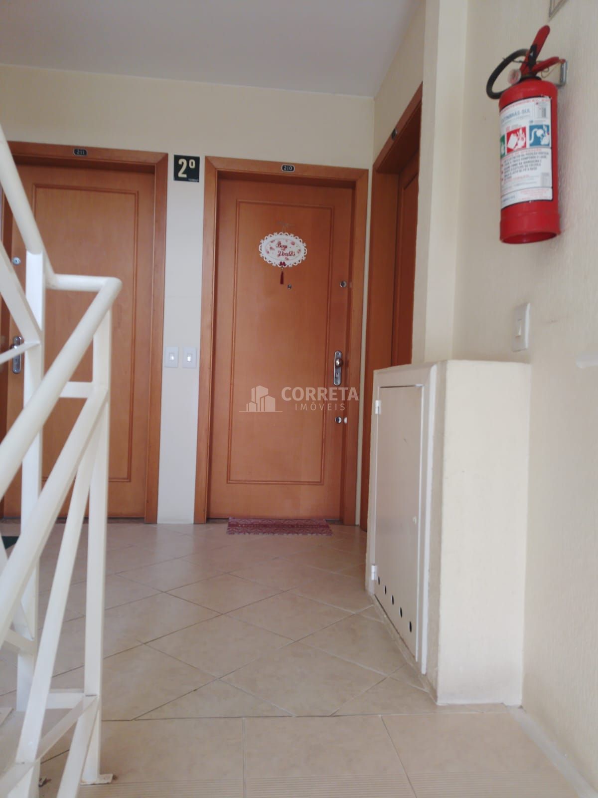 Apartamento à venda com 2 quartos, 60m² - Foto 3