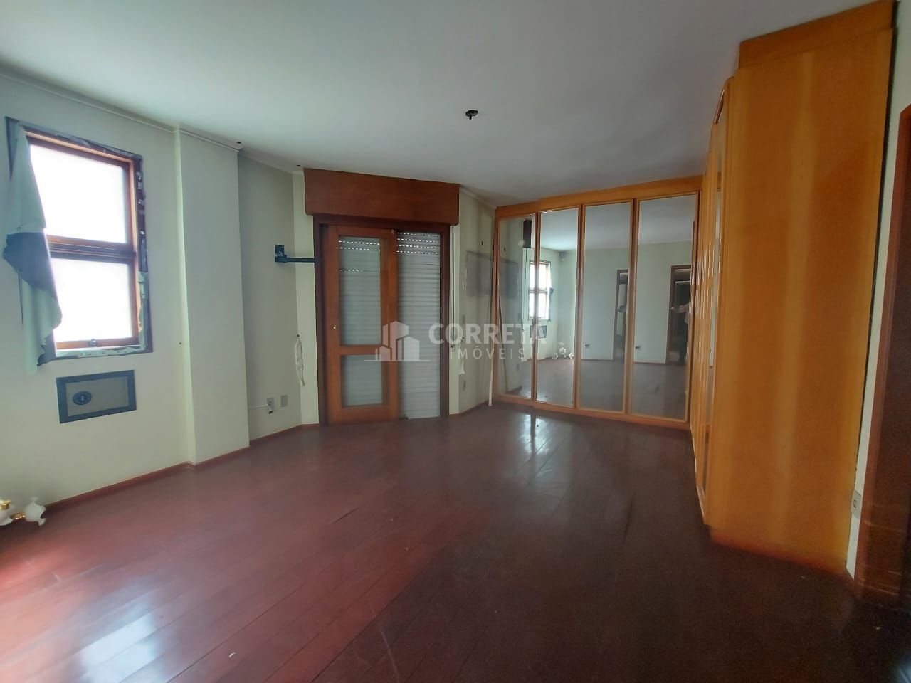 Apartamento à venda com 3 quartos, 207m² - Foto 14