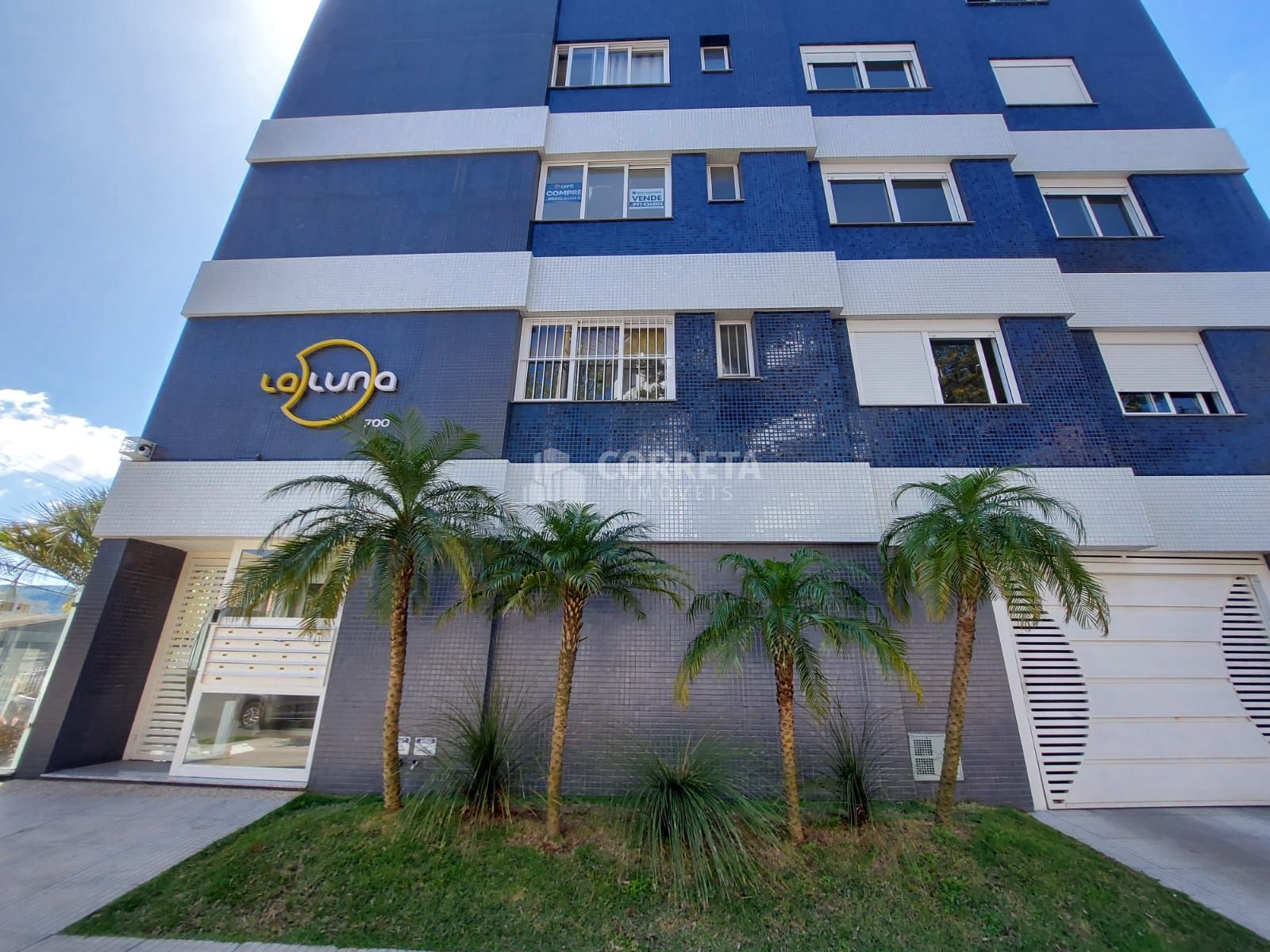 Apartamento à venda com 3 quartos, 121m² - Foto 3