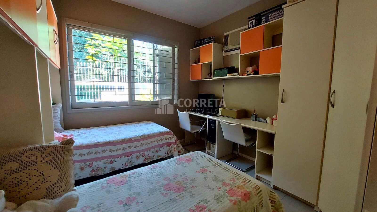 Casa à venda com 3 quartos, 260m² - Foto 11