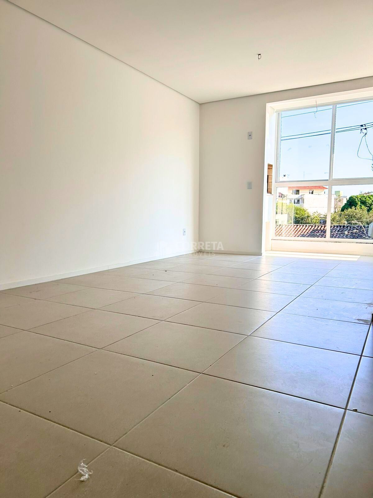 Apartamento à venda com 2 quartos, 62m² - Foto 1