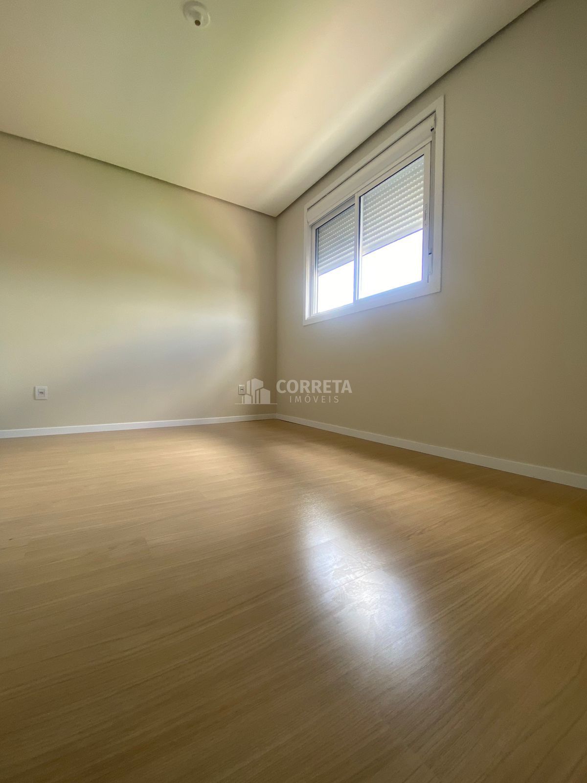 Apartamento à venda com 2 quartos, 74m² - Foto 7