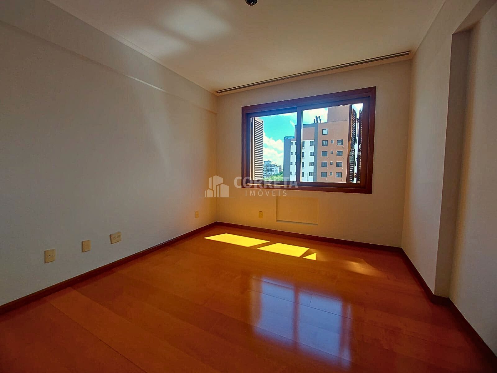 Apartamento à venda e aluguel com 4 quartos, 254m² - Foto 15