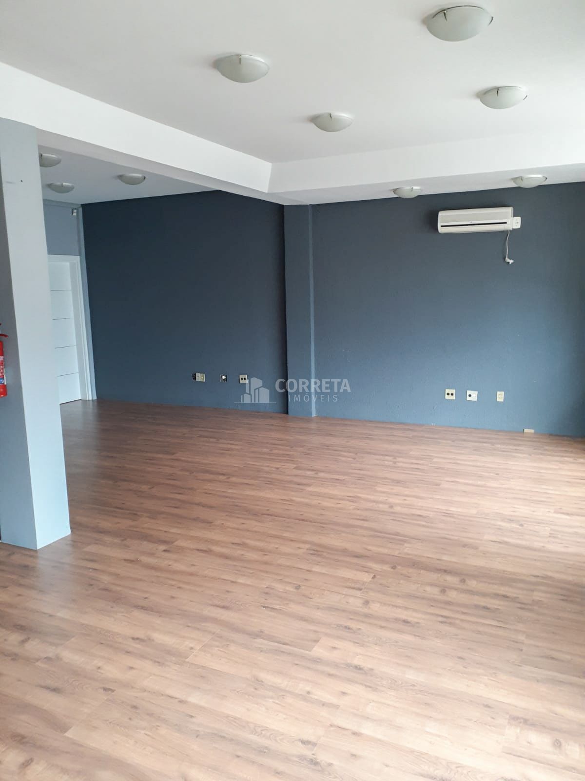 Conjunto Comercial-Sala à venda com 2 quartos, 96m² - Foto 6