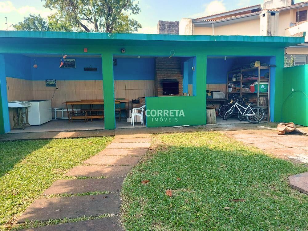 Casa à venda com 4 quartos, 130m² - Foto 14