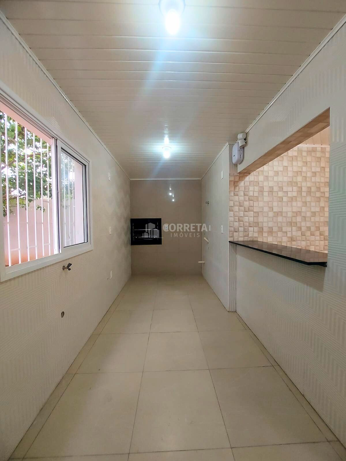 Casa à venda com 3 quartos, 100m² - Foto 5