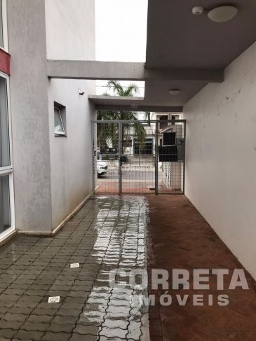 Apartamento à venda com 2 quartos, 62m² - Foto 3