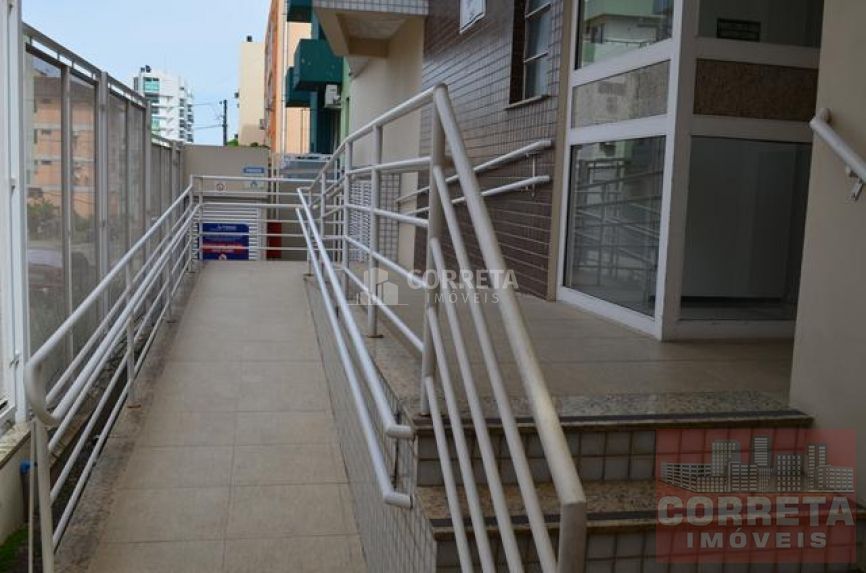 Cobertura à venda com 2 quartos, 121m² - Foto 2