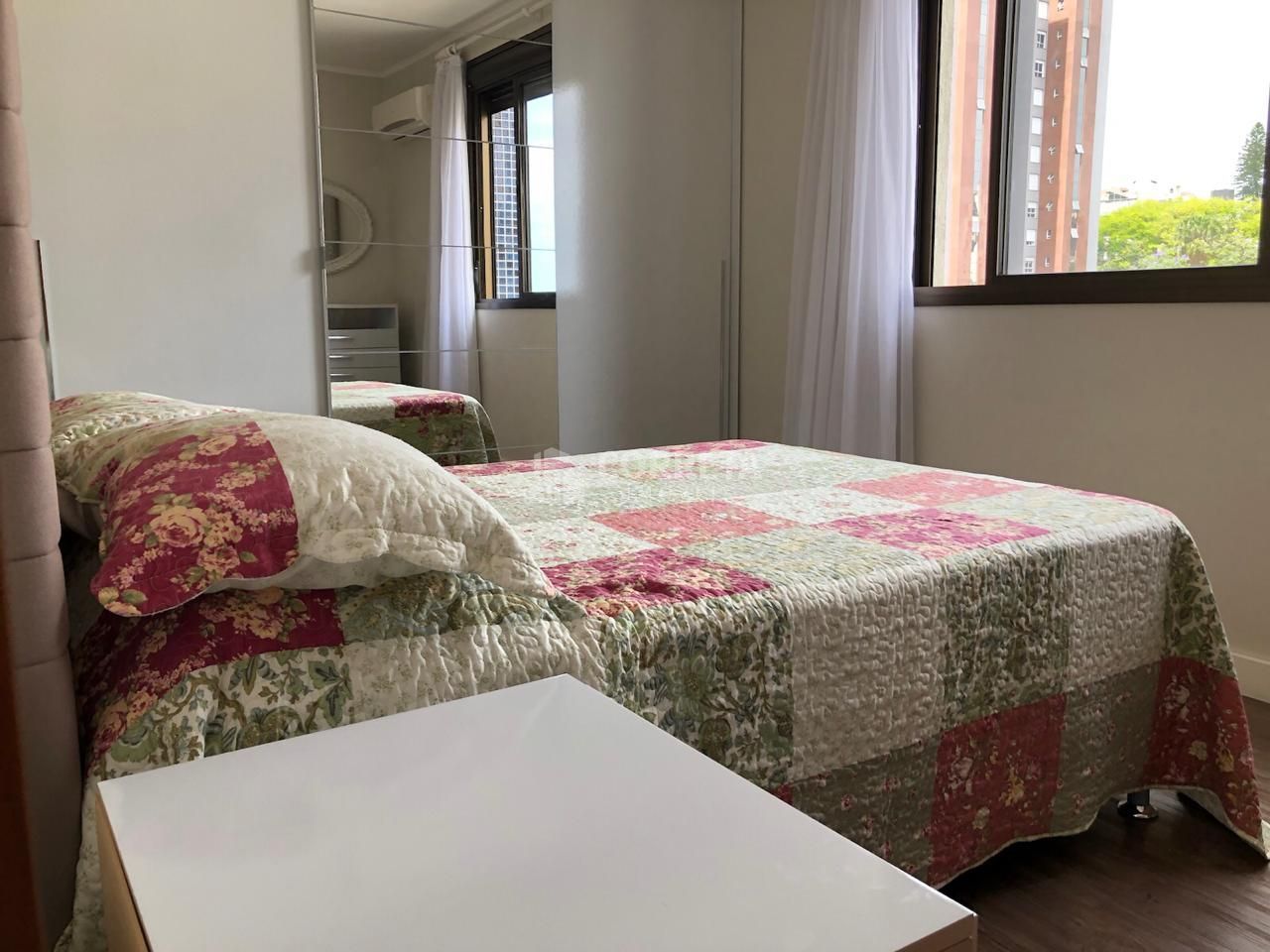 Apartamento à venda com 2 quartos, 71m² - Foto 12