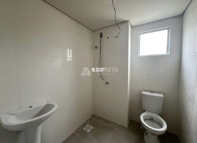 Apartamento à venda e aluguel com 2 quartos, 51m² - Foto 11