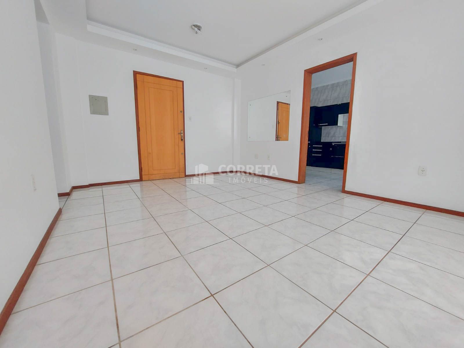 Apartamento à venda com 2 quartos, 80m² - Foto 3