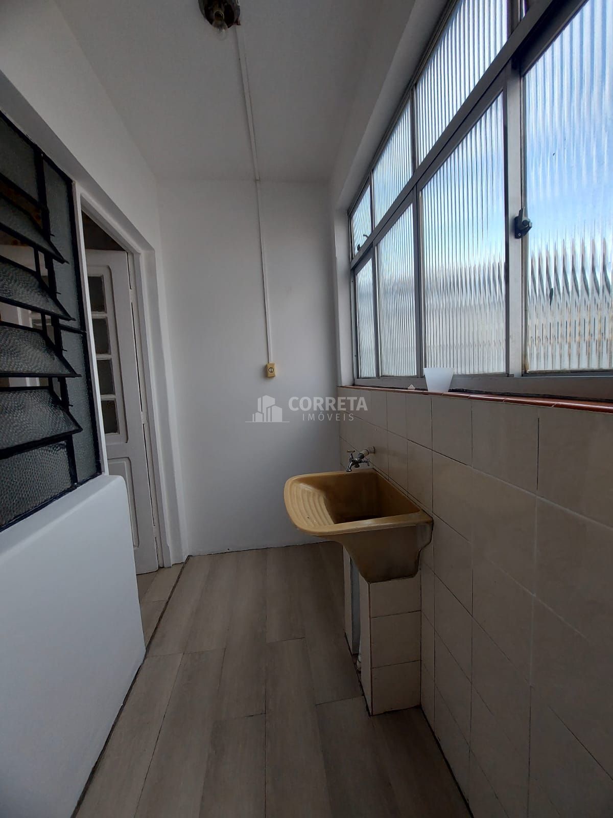 Apartamento para alugar com 2 quartos, 90m² - Foto 9