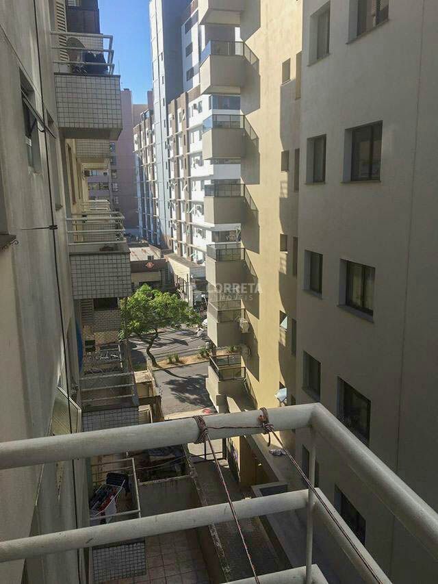 Apartamento à venda com 1 quarto, 43m² - Foto 12