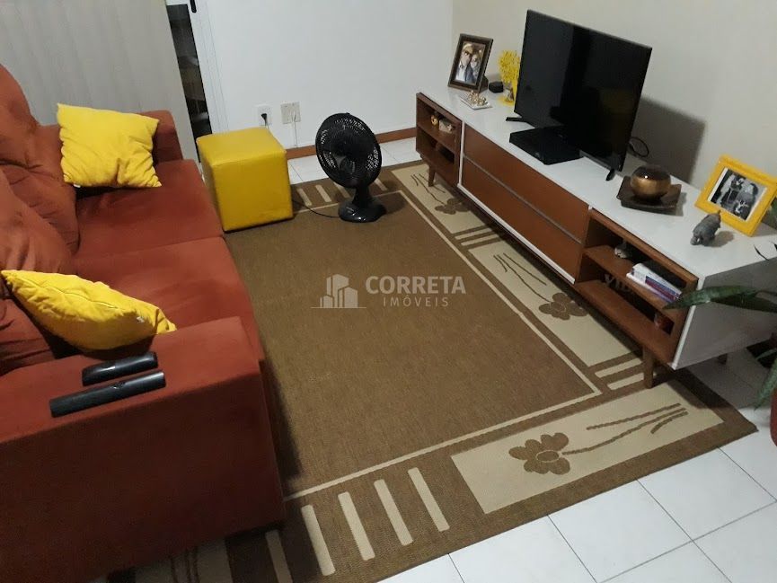 Apartamento à venda com 2 quartos, 69m² - Foto 5