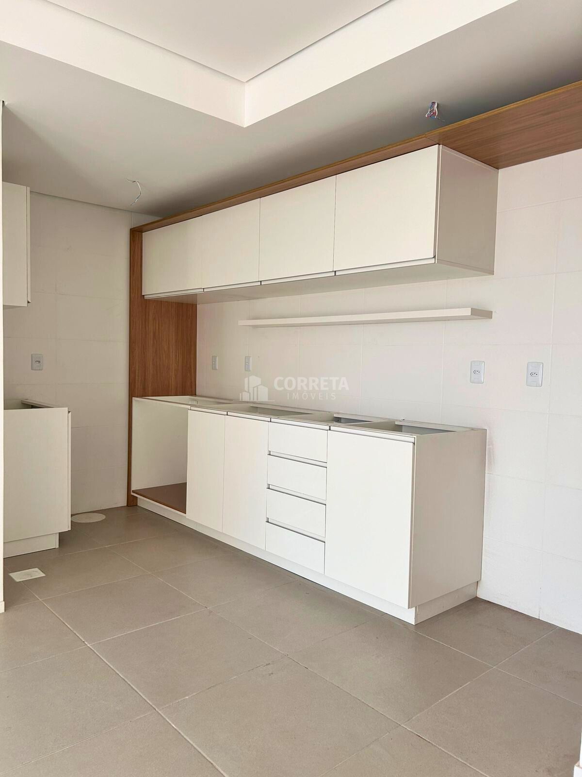 Apartamento à venda com 2 quartos, 62m² - Foto 3