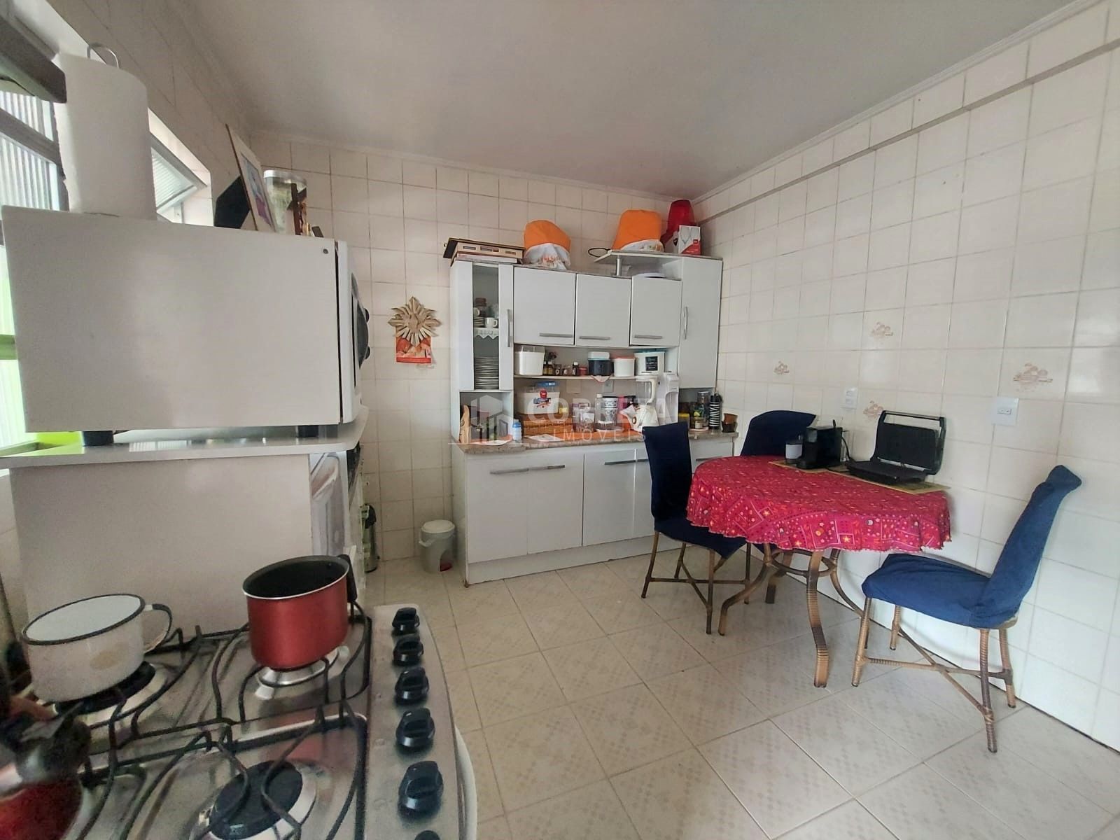 Casa à venda com 3 quartos, 168m² - Foto 6