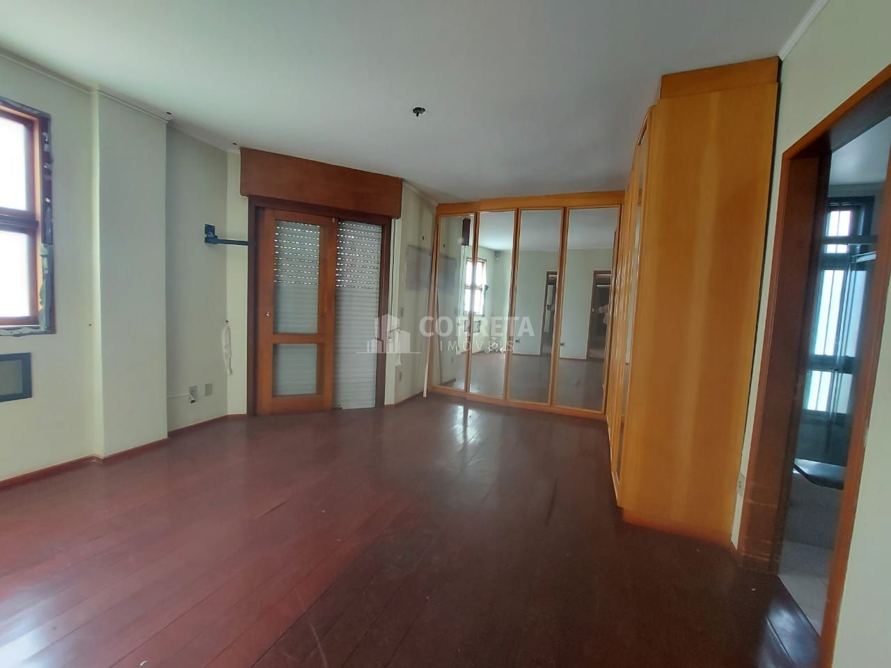 Apartamento à venda com 3 quartos, 207m² - Foto 13