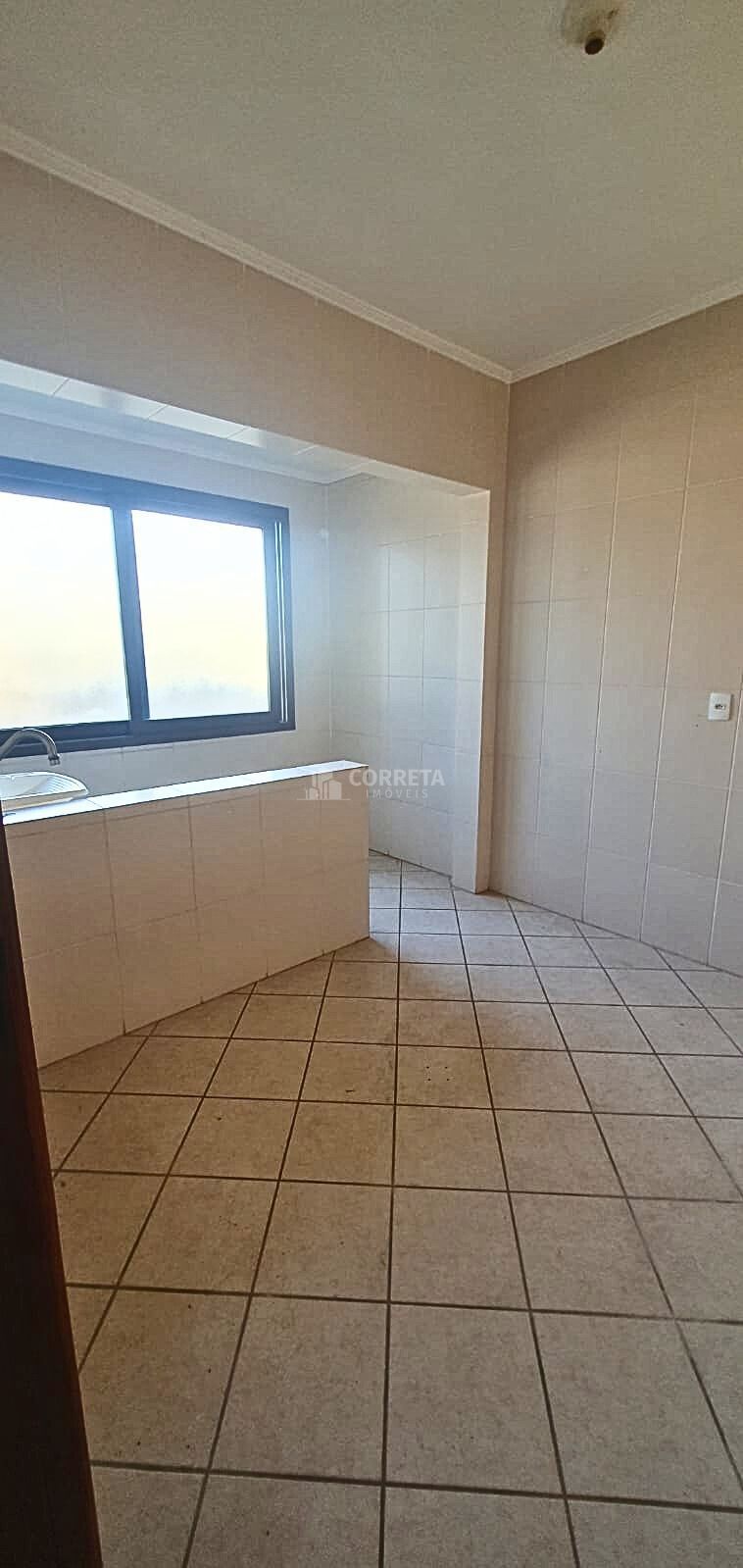 Apartamento à venda com 2 quartos, 65m² - Foto 4