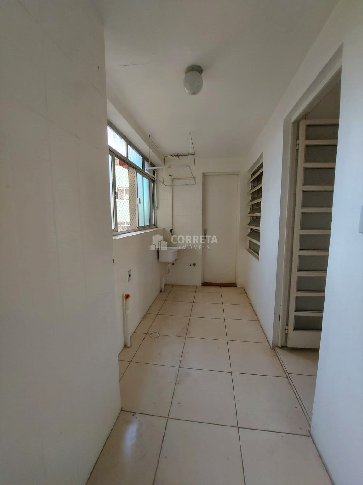 Apartamento à venda com 3 quartos, 118m² - Foto 21