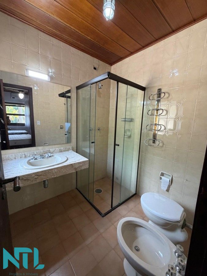 Casa, 8 quartos, 378 m² - Foto 29