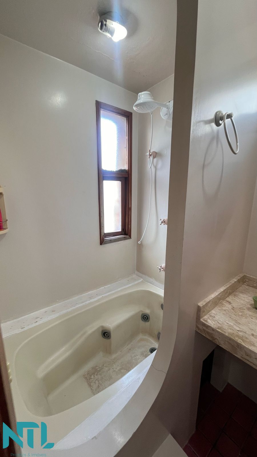 Casa, 4 quartos, 330 m² - Foto 23