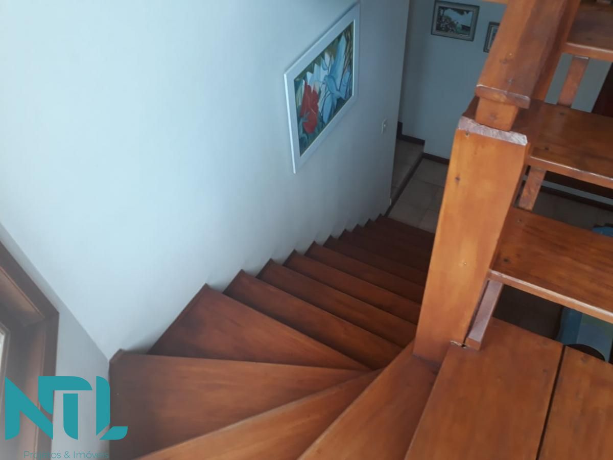 Sobrado à venda com 3 quartos, 461m² - Foto 4