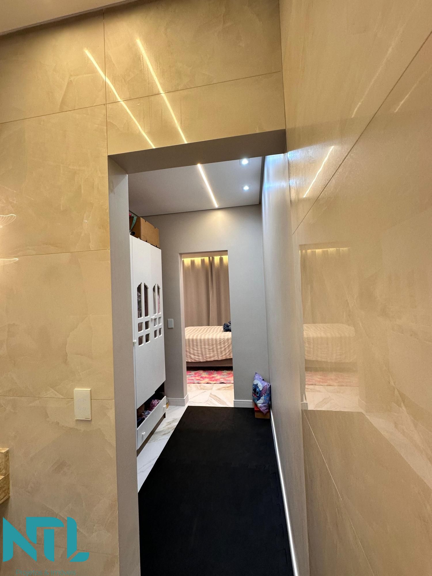 Sobrado à venda com 4 quartos, 194m² - Foto 33