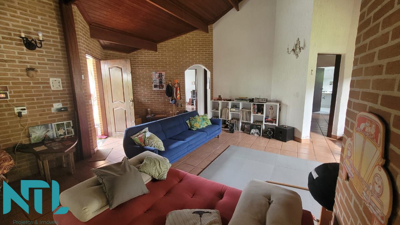 Casa, 3 quartos, 232 m² - Foto 13