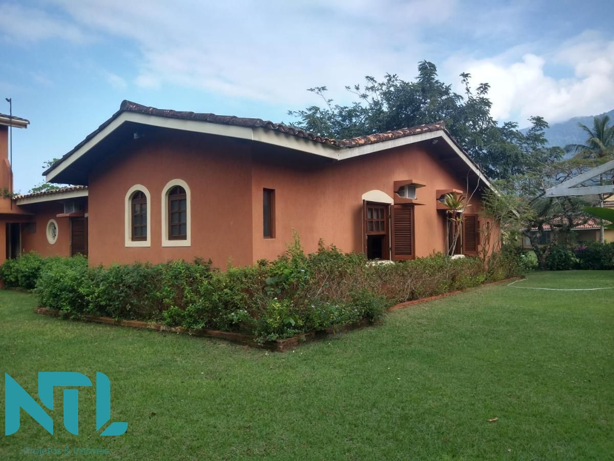 Casa, 6 quartos, 300 m² - Foto 1