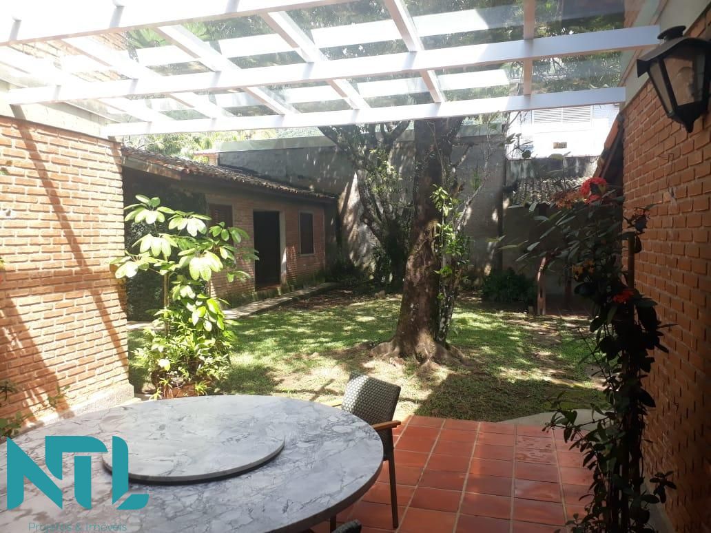 Sobrado à venda com 6 quartos, 720m² - Foto 29