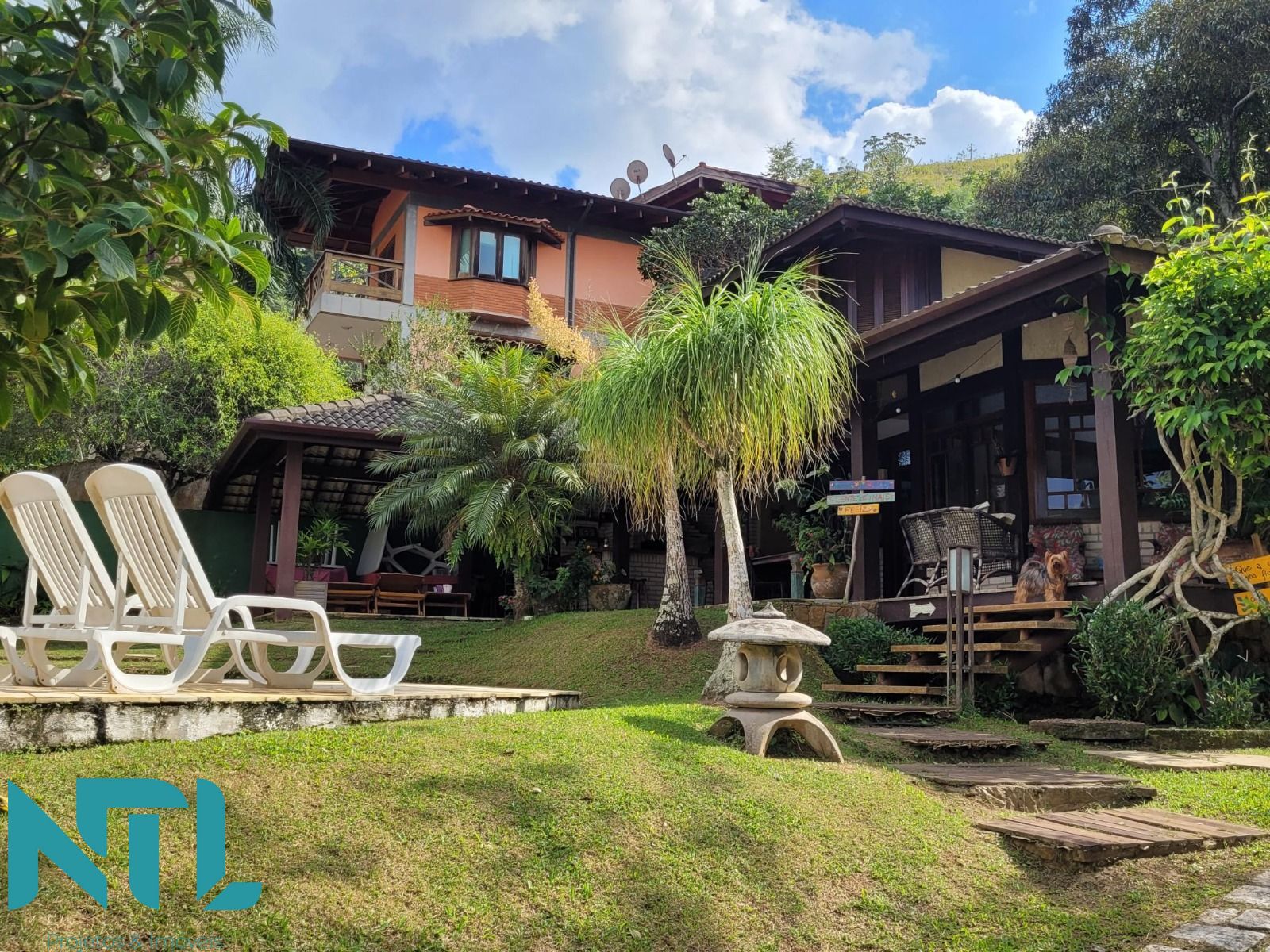 Casa à venda com 3 quartos, 400m² - Foto 4